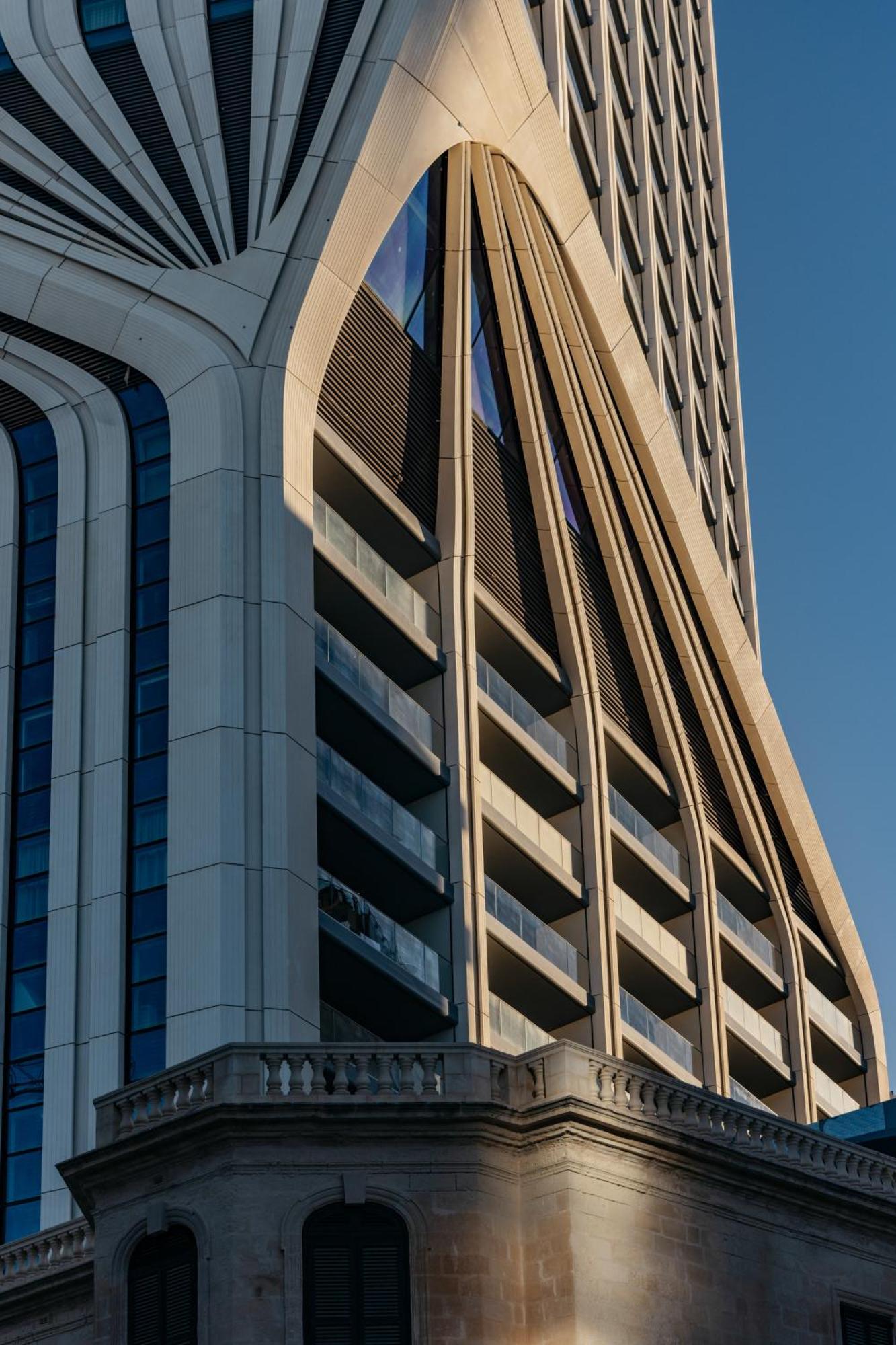 Hotel Me Malta By Melia à San Ġiljan Extérieur photo