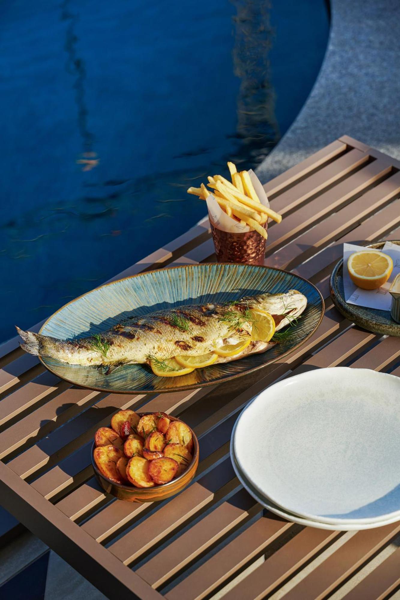 Hotel Me Malta By Melia à San Ġiljan Extérieur photo